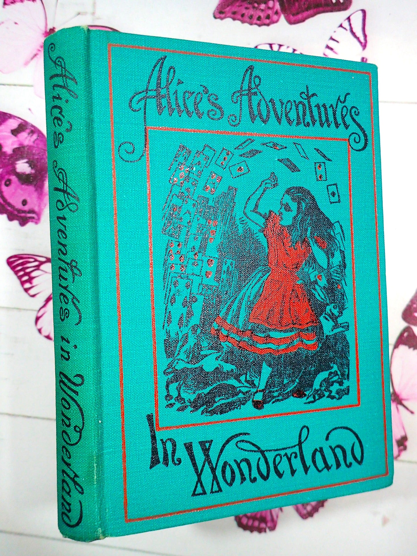 Alice's Adventures in Wonderland Lewis Carroll Vintage Children's Book Hardback Macmillan