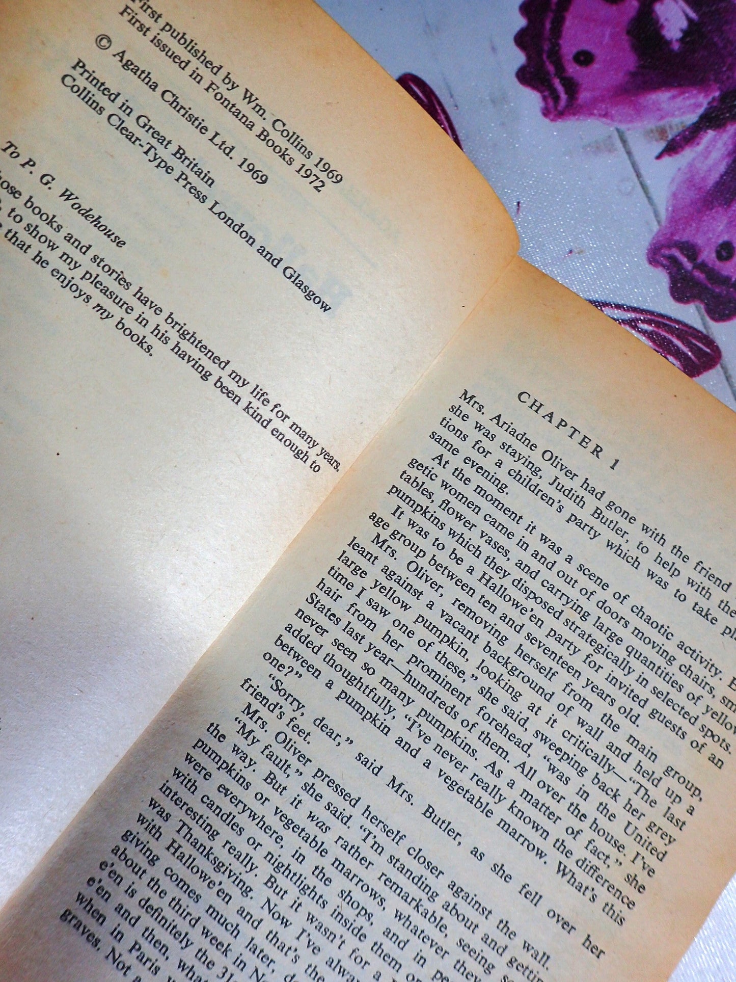 Chapter One of Halloween Party Agatha Christie Fontana