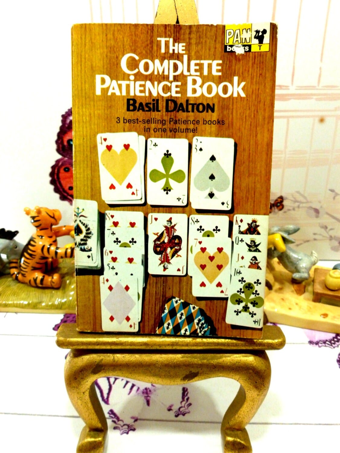 Front cover of The Complete Patience Book Basil Dalton 1960s Pan Paperback Book showing Pan logo and playing cards.