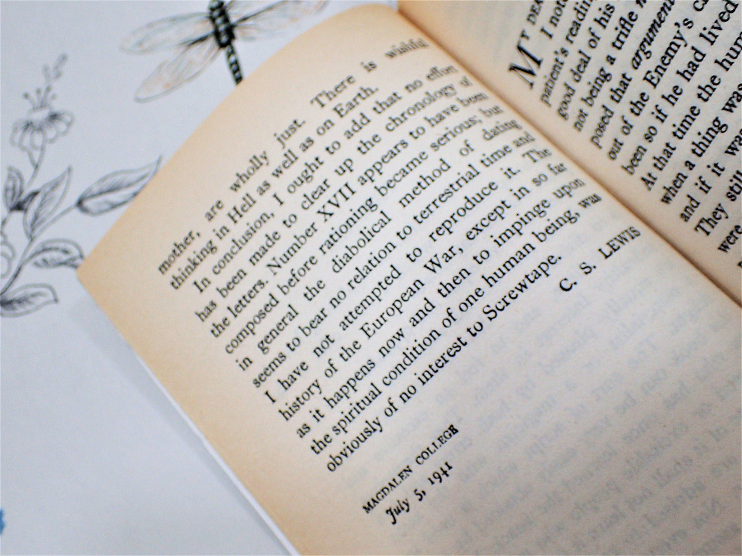 Introduction by C. S. Lewis to The Screwtape Letters C S Lewis Vintage Paperback Book 1970's.