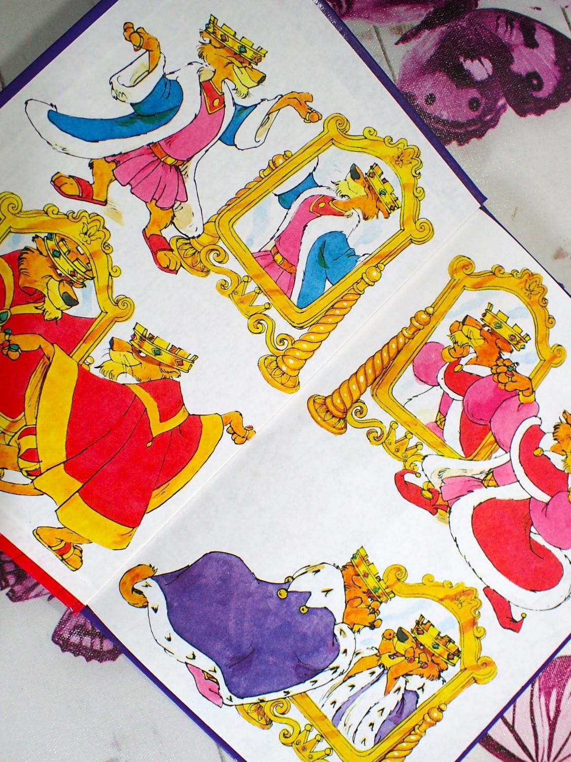 Illustrations of the Lion in Wonderful World of Disney Book