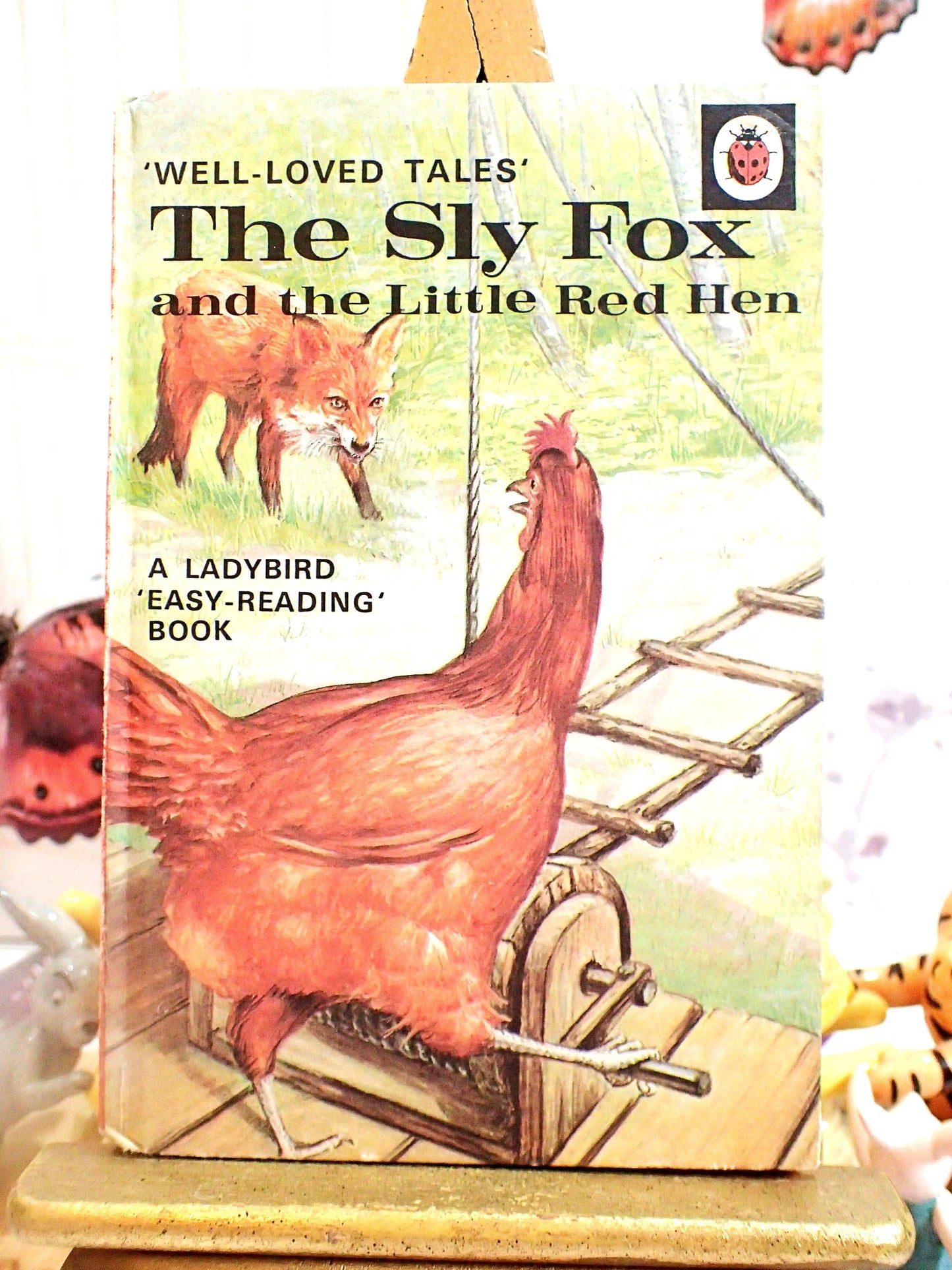 Well Loved Tales vintage Ladybird book The Sly Fox and the Little Red Hen.
