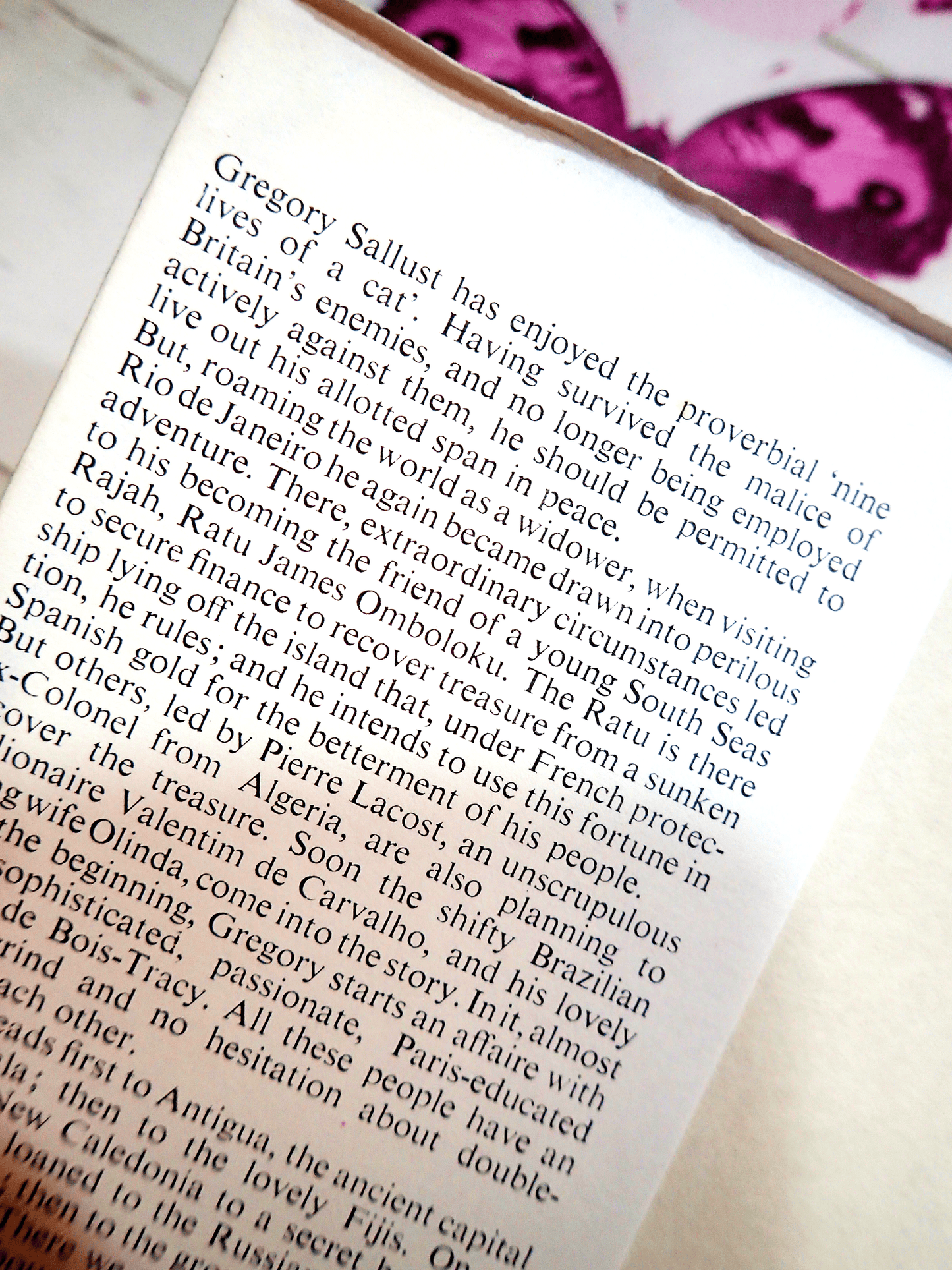 Blurb of The White Witch of the South Seas Dennis Wheatley: "Gregory Sallust has enjoyed ... "