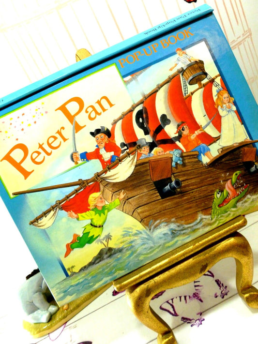 Vintage Peter Pan Pop Up book beautifully Illustrated Pop-up Page Book Wendy Tinkerbell Captain Hook and Neverland
