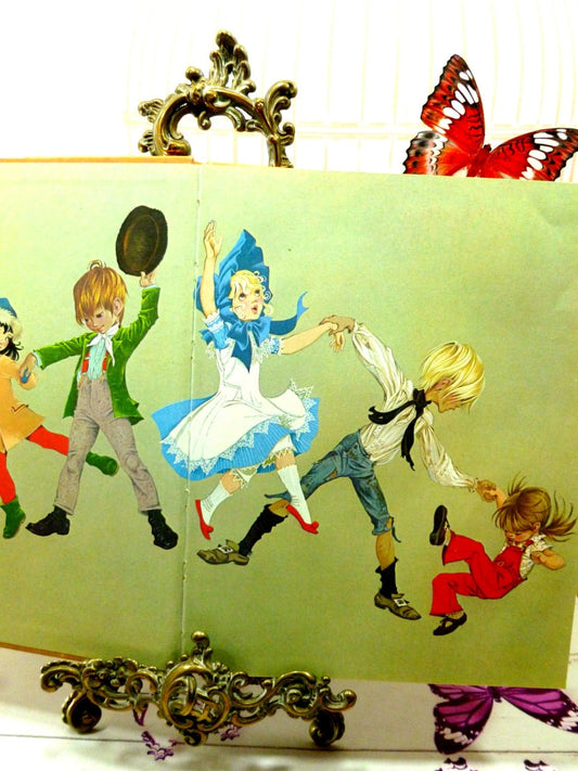 Deans Gift Book of Nursery Rhymes Old and New Adorable  1970s Full Page Colourful Childrens Illustrations First Edition