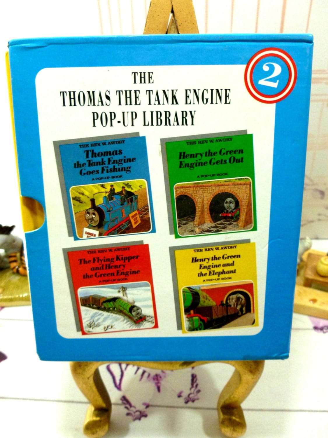 Thomas the Tank Engine Pop up 4 book set Thomas goes fishing Henry the Green Engine the Elephant and Flying Kipper