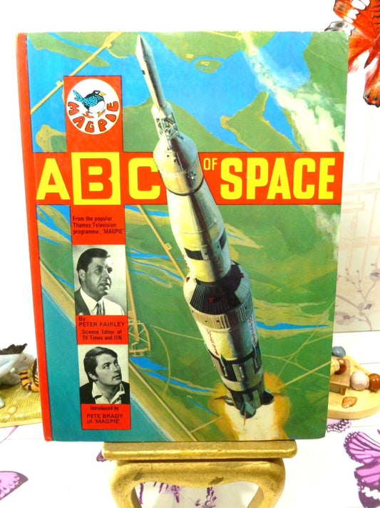 Magpie ABC of Space 1960s Annual Astronauts Apollo Saturn V Cape Kennedy Photos