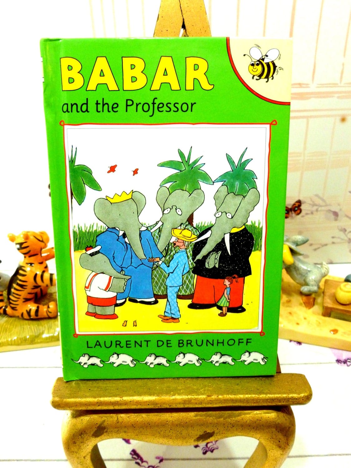 Babar and the Professor by Laurent De Brunhoff Ladybird Sized Story Book 1993