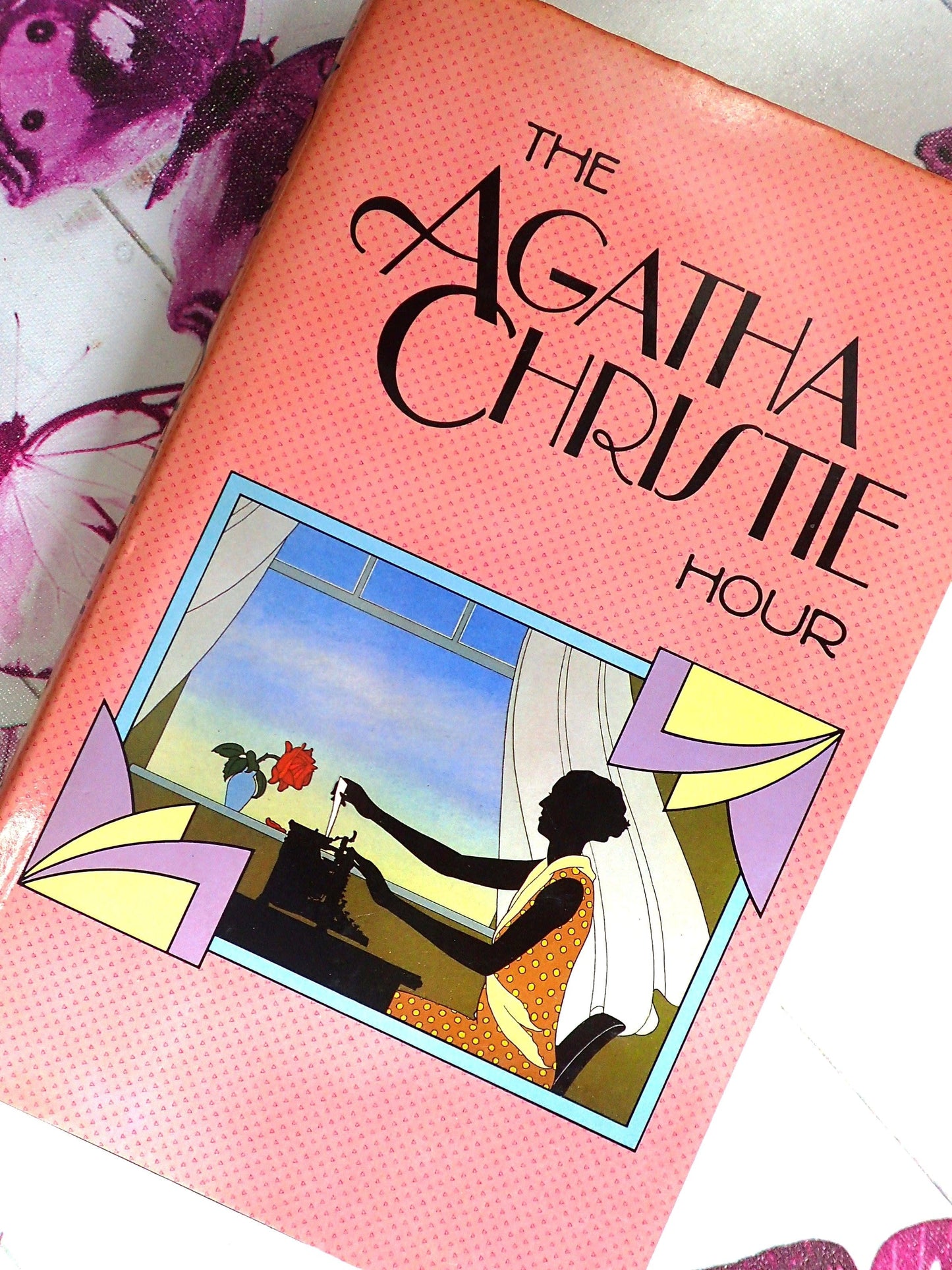 The Agatha Christie Hour First Edition Collins 1982 Vintage Book of Short Stories