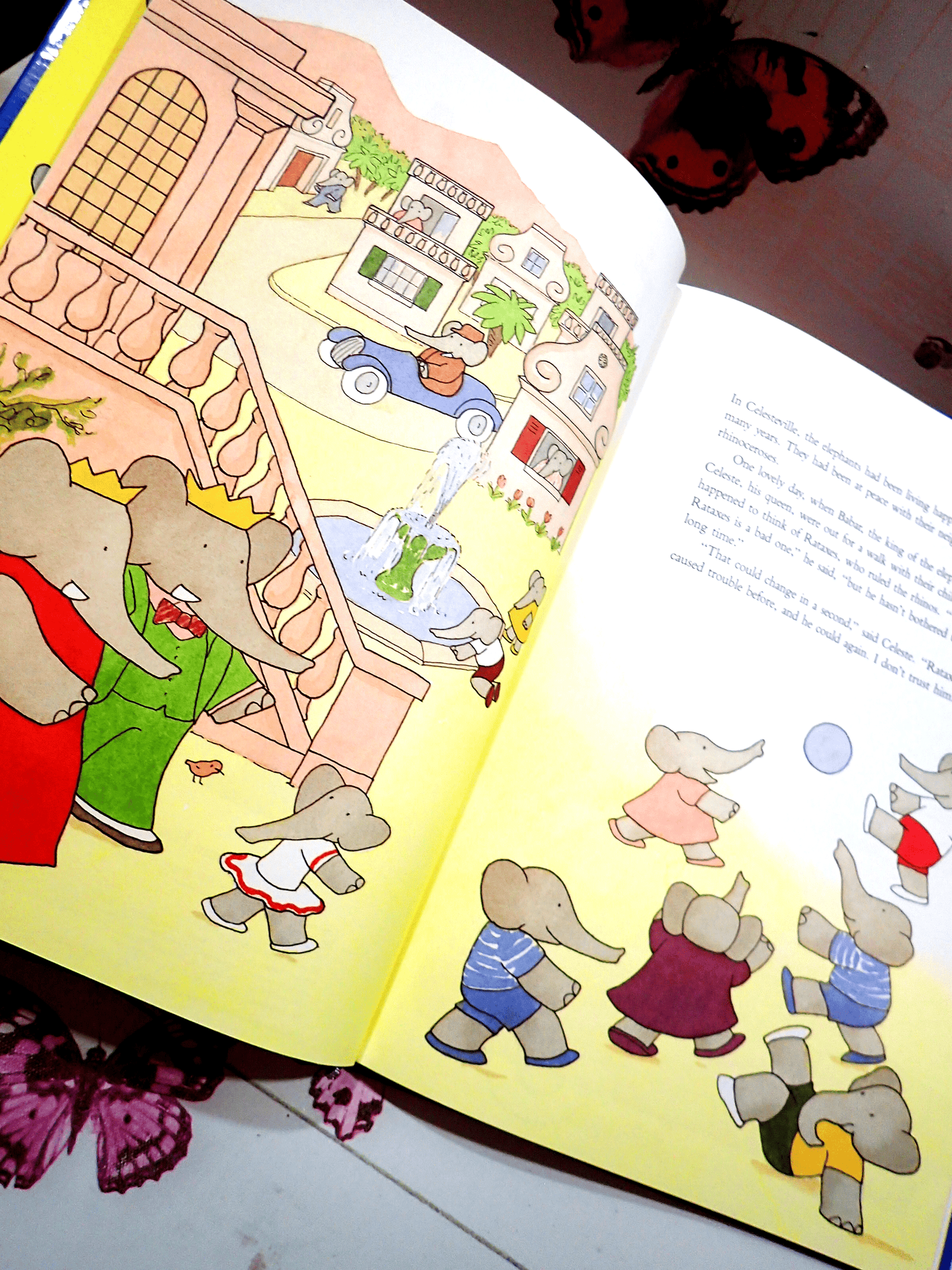 Babar the elephant at a party in Babar's Battle Laurent De Brunhoff Classic Vintage Children's book Elephants first edition thus