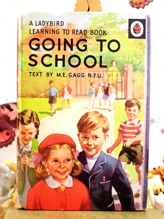 Going to School A Ladybird Learning to Read Classic Vintage Children's book 1970's