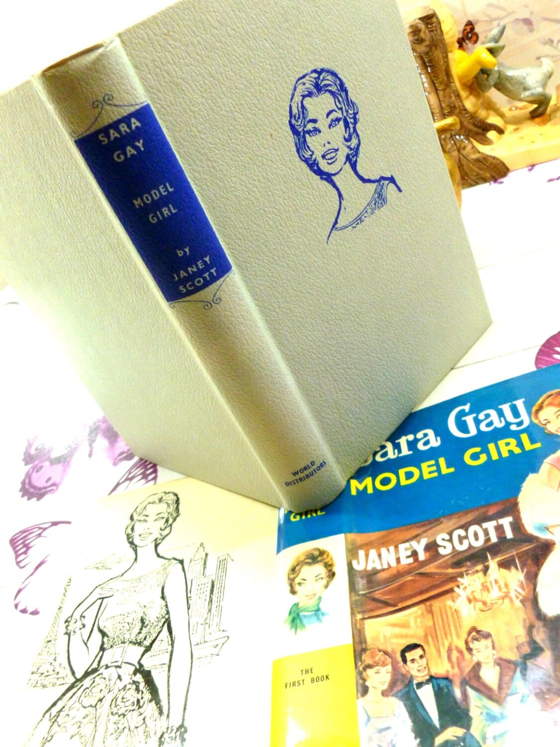 Spine and cover of book showing Sara Gay Model Girl Janey Scott Rare Vintage Hardback Fashion Story First Edition 1961