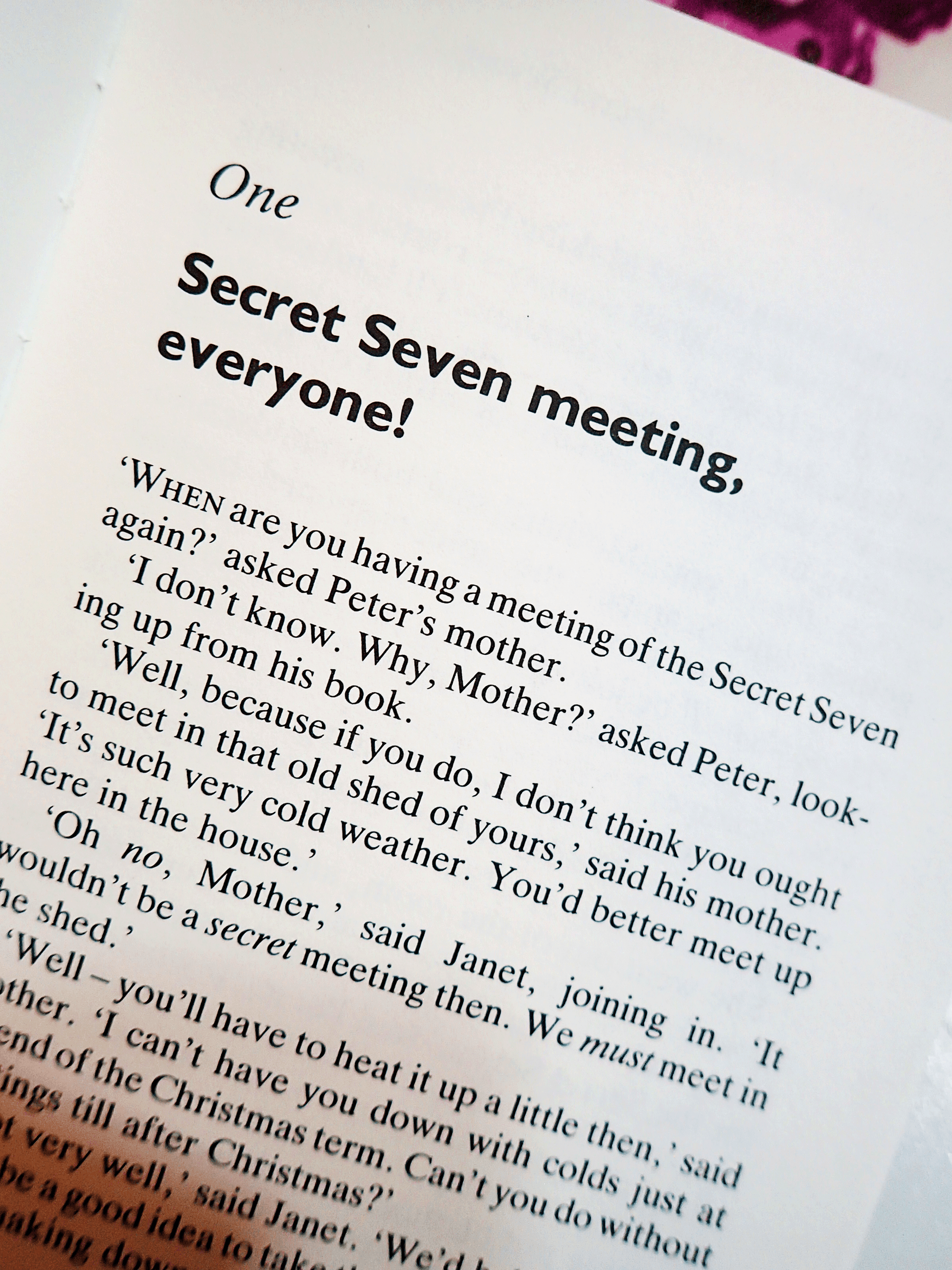 First Page of Shock for Secret Seven Enid Blyton Vintage Childrens Book hardback 1990's : 'Secret Seven Meeting Everyone!'