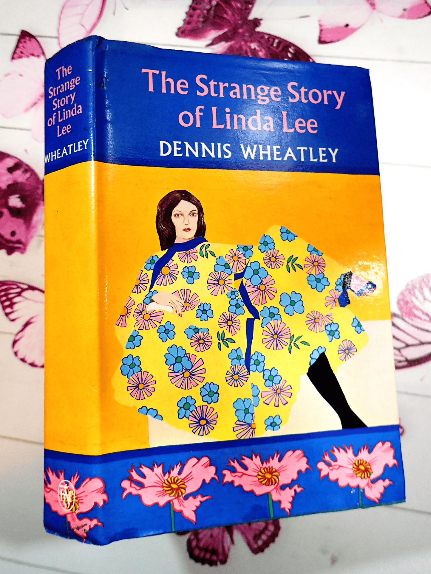 Front Cover of The Strange Story of Linda Lee Dennis Wheatley BCA showing a woman in flowery yellow gown. 